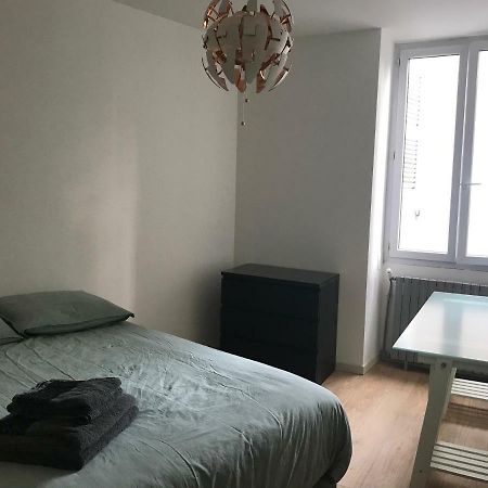 Appartement Avec 3 Chambres Au Centre De Pau Exteriör bild