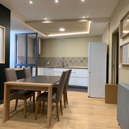 Appartement Avec 3 Chambres Au Centre De Pau Exteriör bild