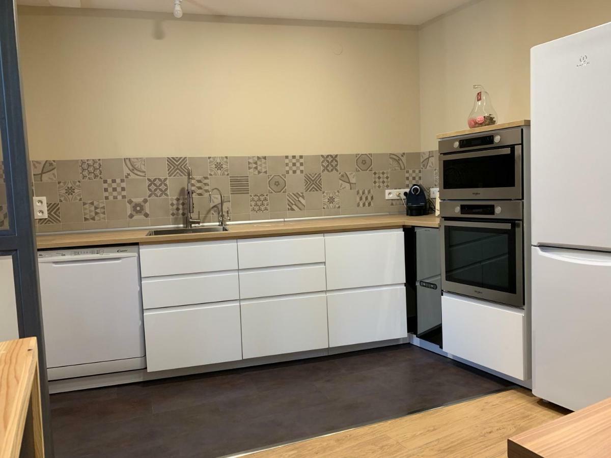 Appartement Avec 3 Chambres Au Centre De Pau Exteriör bild